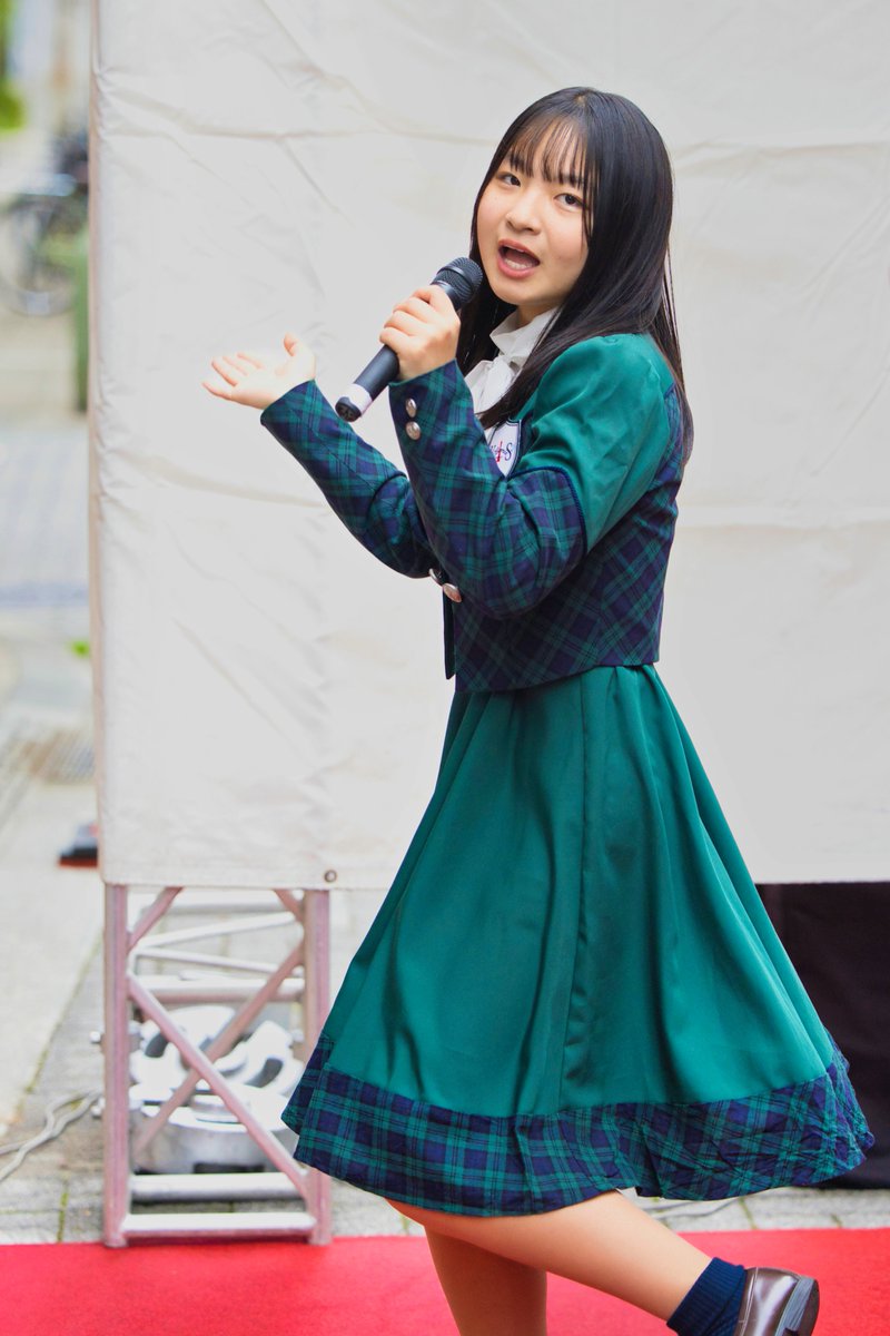 KOBerrieS KOBerrieS♪　稲村真琴さん凛ちゃんの同じ学校のお友達なんですね。まだまだ伸びしろあると感じました。2022.12.4 新開地冬まつり2022#コウベリ#KOBerrieS https://t.co/FAUvf62cY2