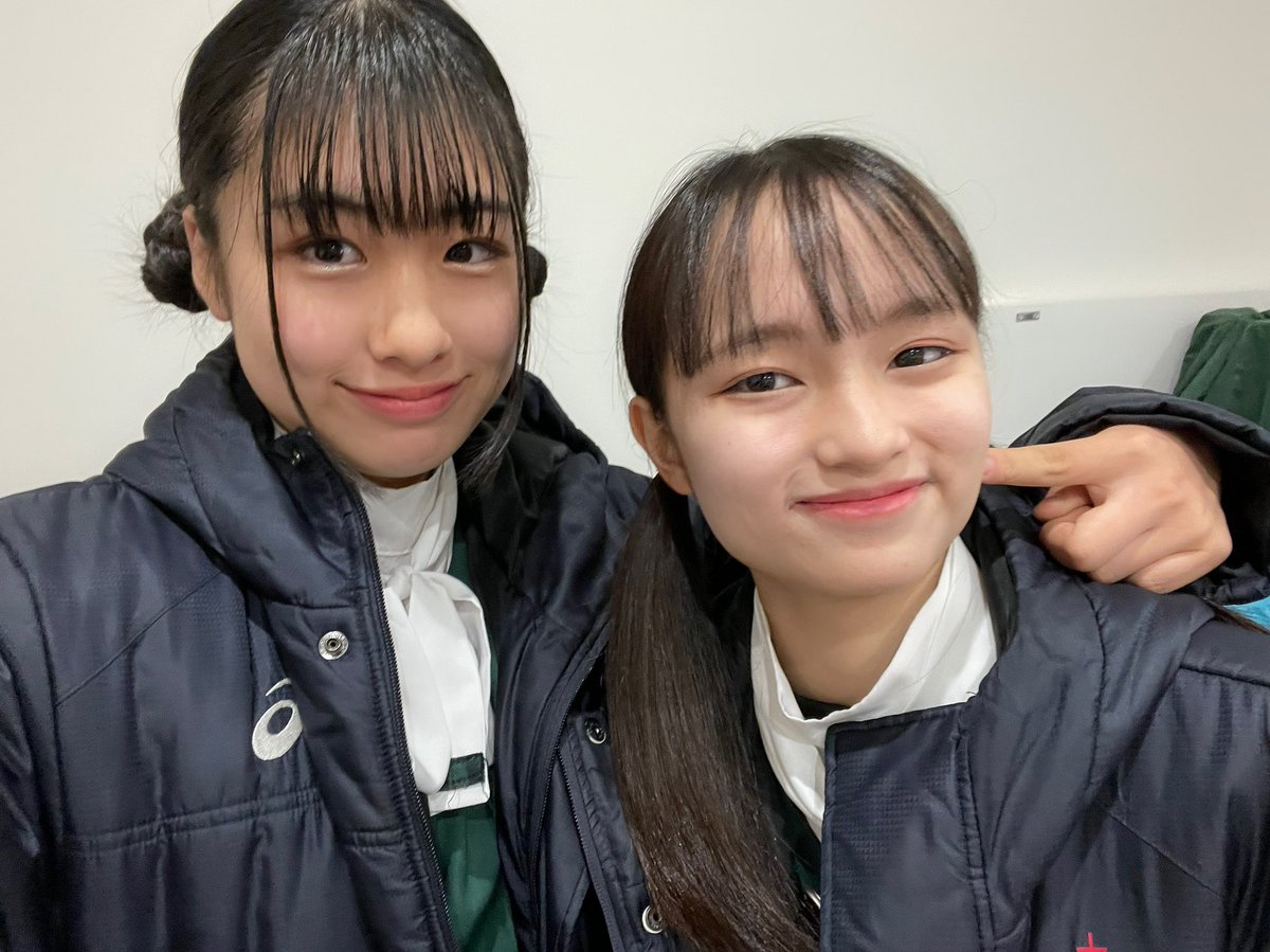 城尾ちゅら(ちゅららん)の画像 KOBerrieS さっき、寝転びながらテレビのニュースの音だけ聞いてて『ちゅら』って言ったからびっくりしてテレビの画面見たら『沖縄美ら海水族館』のことでした😂思わず反応してしまった🫢💛 #コウベリ https://t.co/bgZ33w1gpB