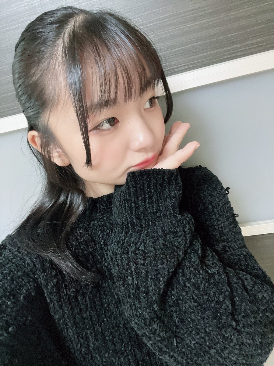 稲村真琴(まこ)の画像 KOBerrieS こんばんはー！私は先日冬休みに入って、イルミネーションを見にいきたいなーと思ってるんですけどみなさんは冬休みにしたいことってありますか？？今年最後全力でたのしもー！！😝#コウベリ https://t.co/jjJu3hio4e