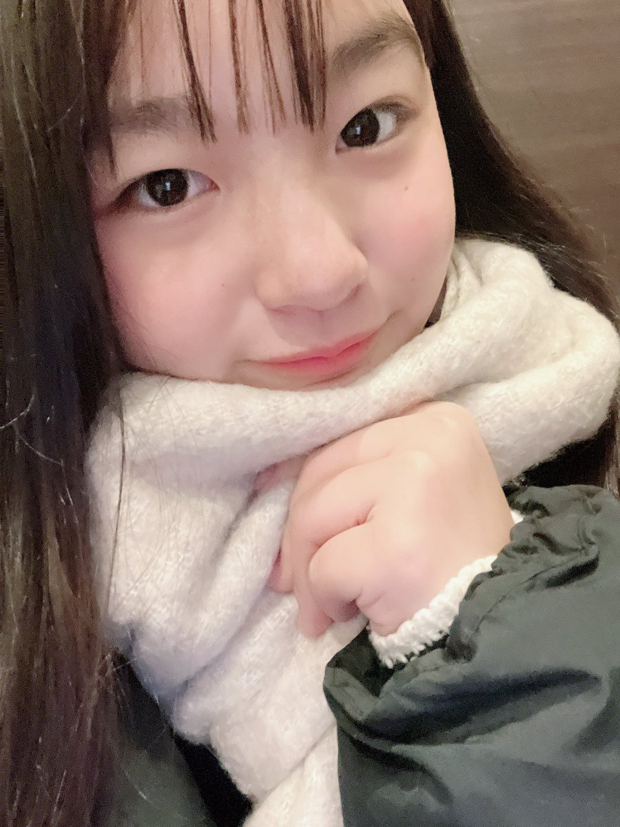 KOBerrieS こんばんはー！それぞれ楽しみなことを知れて嬉しかったです！待ち遠しいですね！✌️今日私は自分の部屋の大掃除をしようと思って帰りました！今片付けないでベットの上とか言えないです🫥ちょっと今から片付け始めようかな??って考えるだけしてみます！👀💚大掃除とか好きですか?#コウベリ https://t.co/L2LX1lfv9e