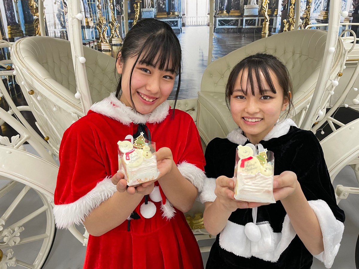 城尾ちゅら(ちゅららん)の画像 KOBerrieS そして、『クリスマスイヴSP撮影会』にお越しくださりありがとうございます！！実はまだ3回目の撮影会📸  すごく緊張しました😳だけど皆さんが温かく見守ってくださり、撮影中もたくさんの嬉しい言葉をかけてくださったのでとても楽しかったです!!頂いたケーキは美味しくいただきます😋#コウベリ https://t.co/uXJWXqCZ7h