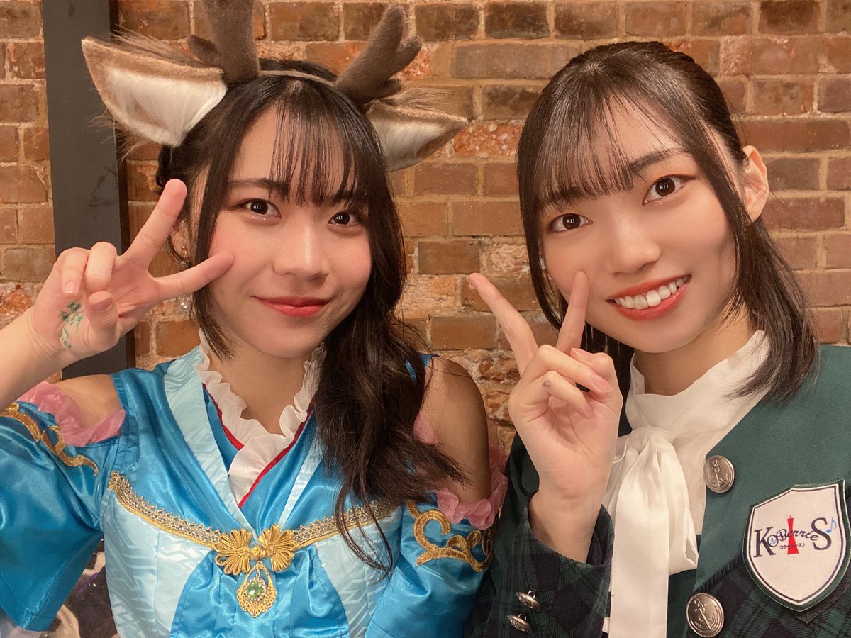 KOBerrieS CuteRobinさんとお写真撮っていただきました〜✨楽屋でめちゃくちゃワイワイ話させていただけて楽しかったですし、可愛いすぎて眼福でした🫣🫣🫣わざわざ神戸まで来てくださってありがとうございました♡（巻き込みリプ注意です🥺🥺） https://t.co/TOkGMPGE5V