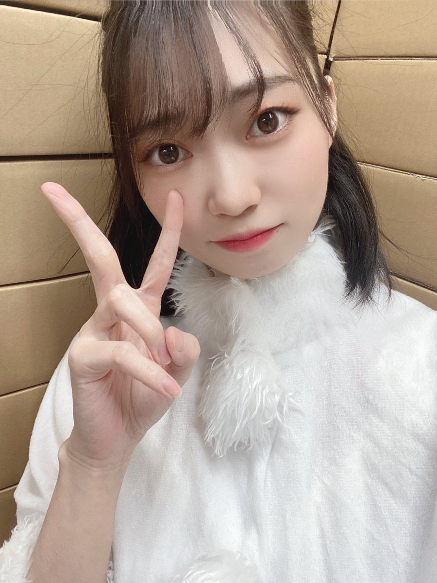 KOBerrieS ほっと一息つくことなく1週間すぎた！のんびりするのは明日以降にしようかな、🫠🫠🫠おもち食べてゲームして、、、めっちゃしたいことあるかも🙄🙄何事も全力で楽しも〜、💙いつかの写真🙄🙄 https://t.co/0HYo3IfZqc