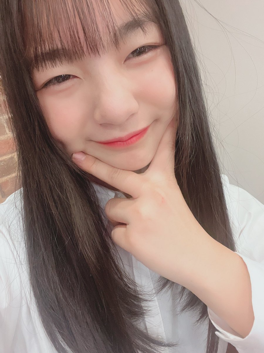 稲村真琴(まこ)の画像 KOBerrieS こんばんは！今からバレンタインのチョコ作っていきます！🍫去年は塩と砂糖間違えてちちに毒味してもらってほんまの毒味にしちゃったけど砂糖を使うやつは作らんから間違えない！笑料理好きやけどお菓子作りはできません笑よし！頑張ってきます〜！#コウベリ https://t.co/osuhP5uE03