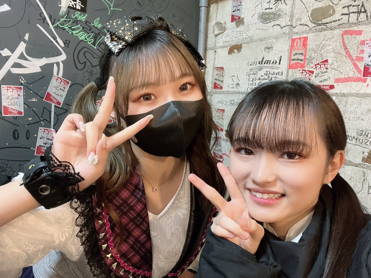 KOBerrieS こんにちは！『グッとJOINT PARTY』にお越し下さりありがとうございました！！✨️お久しぶりの方や、はじめましての方と沢山お話出来て嬉しかったです！⸜🙌🏻⸝‍ポートタワーでコラボさせて頂いたグットクルーの一ノ瀬りのさんと、天羽さらさんとお写真撮って頂きました！💕#コウベリ https://t.co/J39sPsTmx7