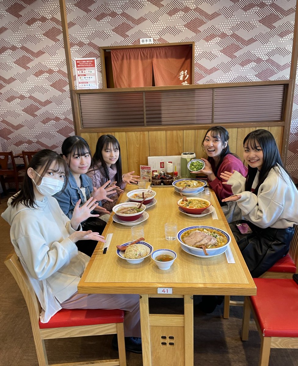 KOBerrieS 天理に来たら #彩華ラーメン本店 に行くシカ🦌ご馳走様でした🙋‍♀️#コウベリ https://t.co/GOalylX4If