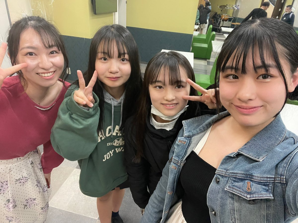 KOBerrieS 昨日は『コウベリ コール講座&LIVE』にお越しくださりありがとうございました！！！KOBerrieS♪の曲にちゃんとコールをするのは初めてだったのですごく新鮮でした！！皆さんとコールの勉強(?)が出来てとても楽しかったです🫶 #コウベリ https://t.co/ta5M7Py0Kz