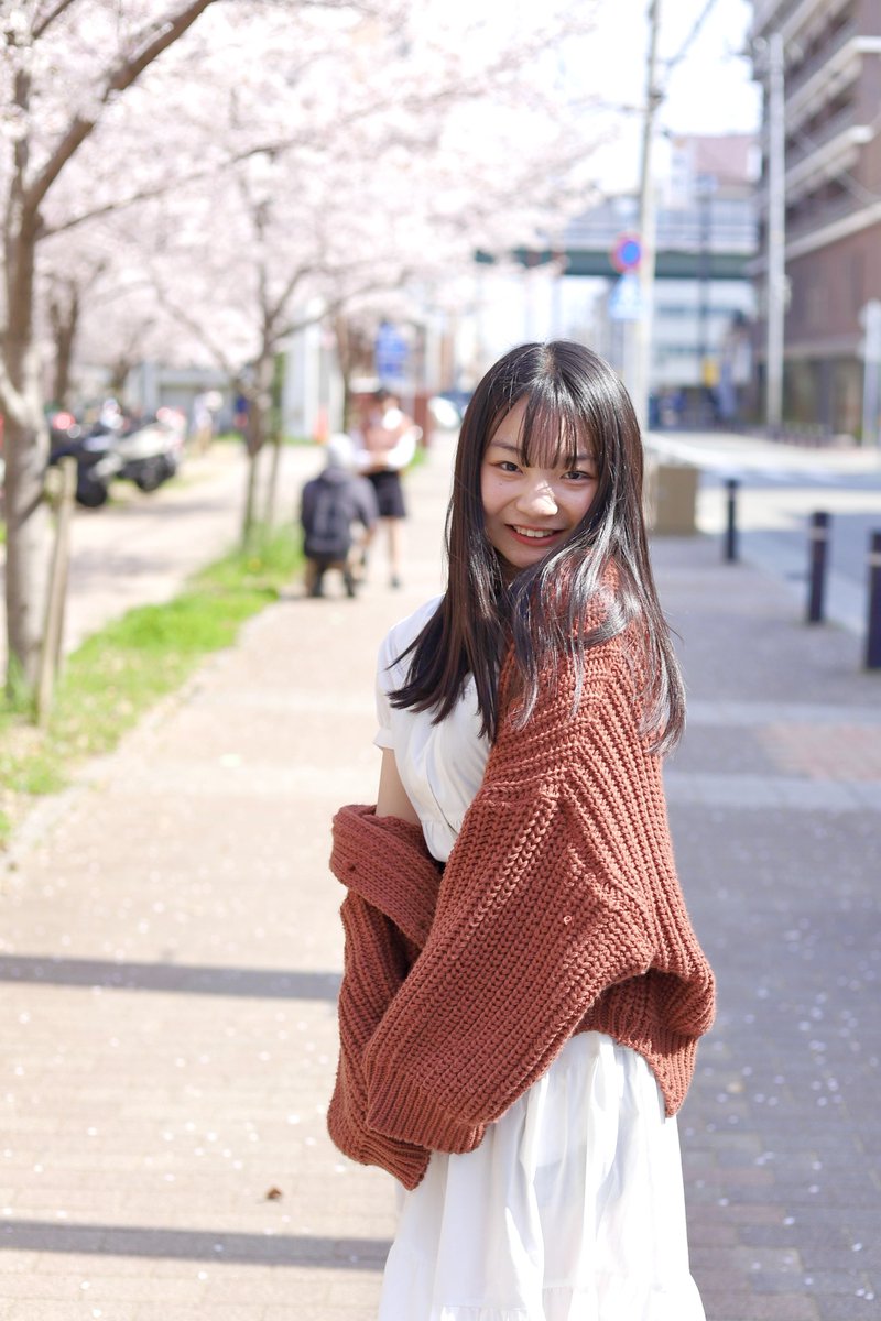 KOBerrieS 2023.04.01コウベリと一緒にお花見&撮影会🌸🍡KOBerrieS♪稲村真琴　まこ#KOBerrieS#コウベリーズ#コウベリ#稲村真琴 https://t.co/KdSJP8eDyy