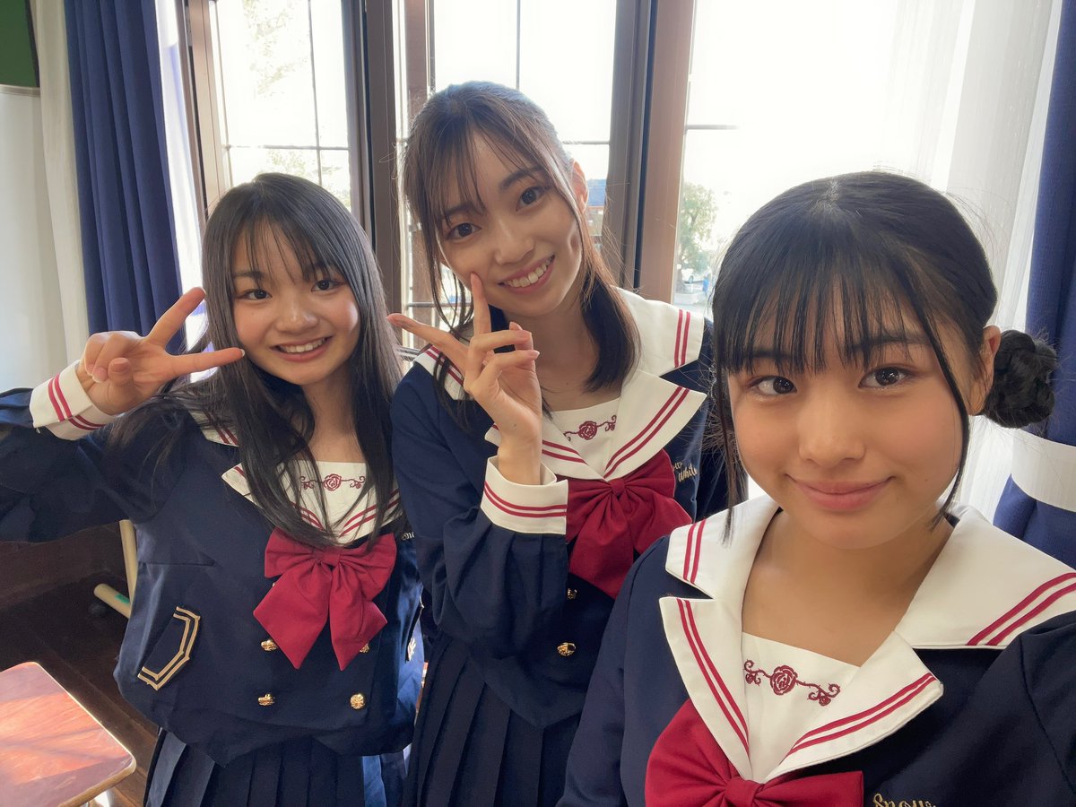 稲村真琴(まこ)の画像 KOBerrieS 昨日は『春のコウベリ学園 入学式SP』にお越しくださりありがとうございました！！その日ならではのイベントを授業にしたり、入学式らしいゲームをしたりとすごく楽しかったです💜今回りんは美術の授業の担当でした🖼そして、たくさんの方が来てくださってとても嬉しかったです！！ #コウベリ https://t.co/L0IZm7sOUq